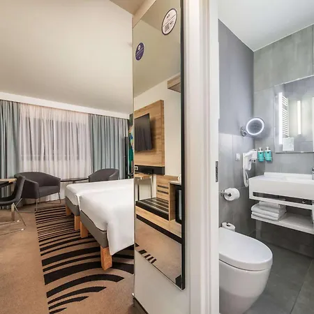 Novotel Warszawa Centrum Zewnętrze zdjęcie