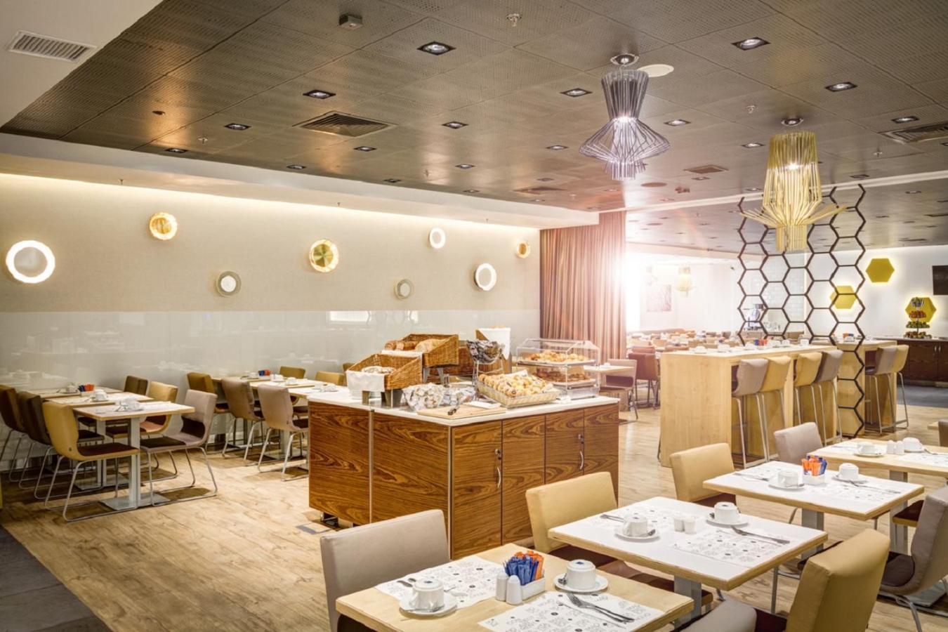 Novotel Centrum Hotel Warszawa